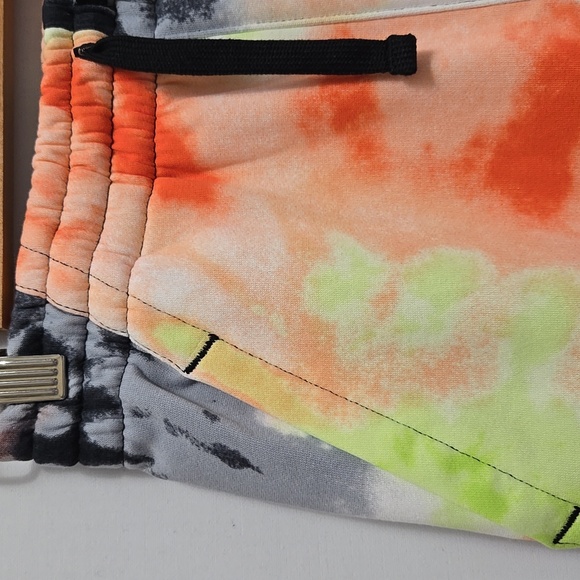 Nike Boys Sportswear Club Tie-Dye Fleece Shorts Size L 14/16 - Picture 5 of 13